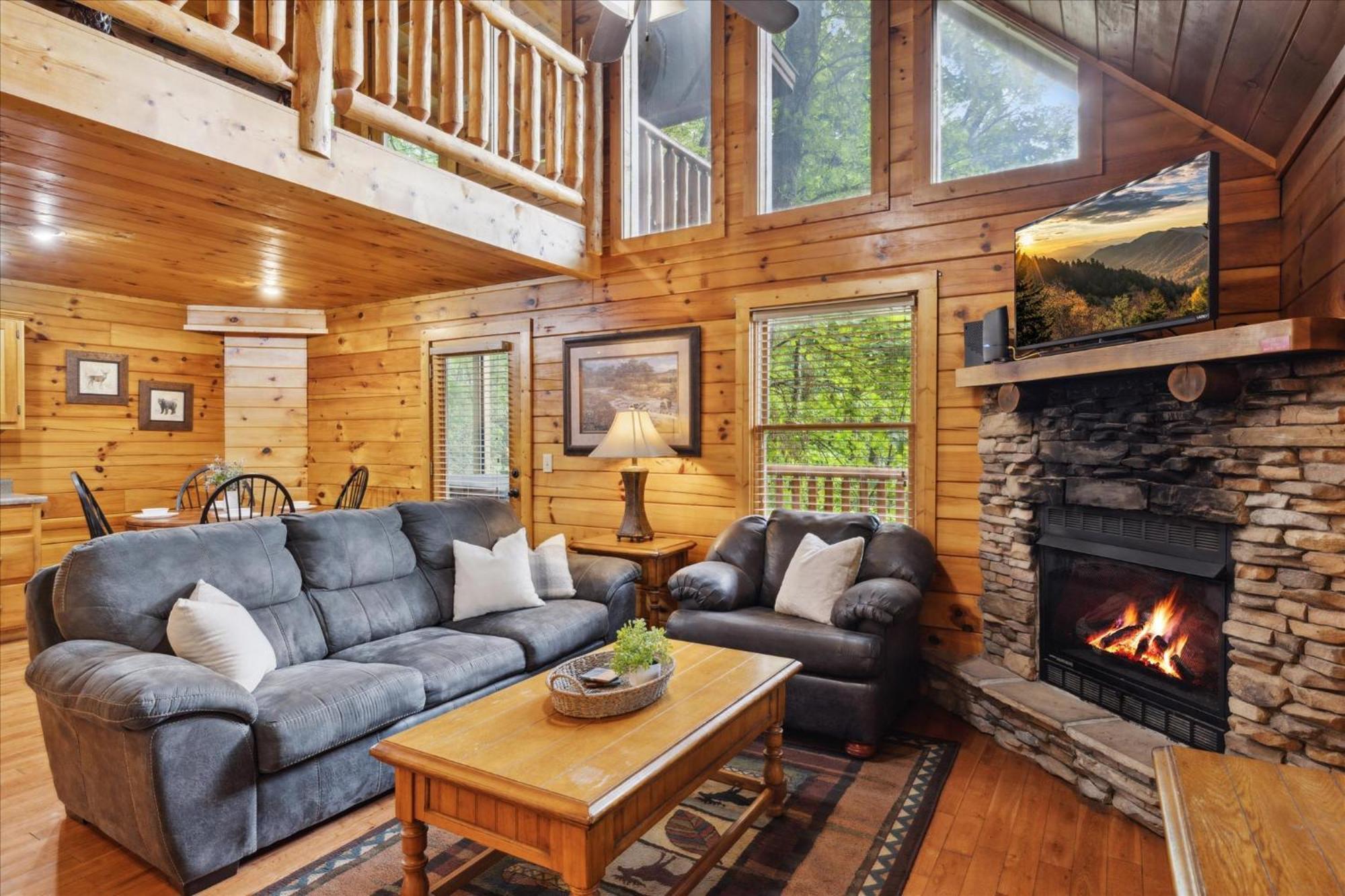 Views, Game Room And Hot Tub Bearway To Heaven Sevierville Esterno foto