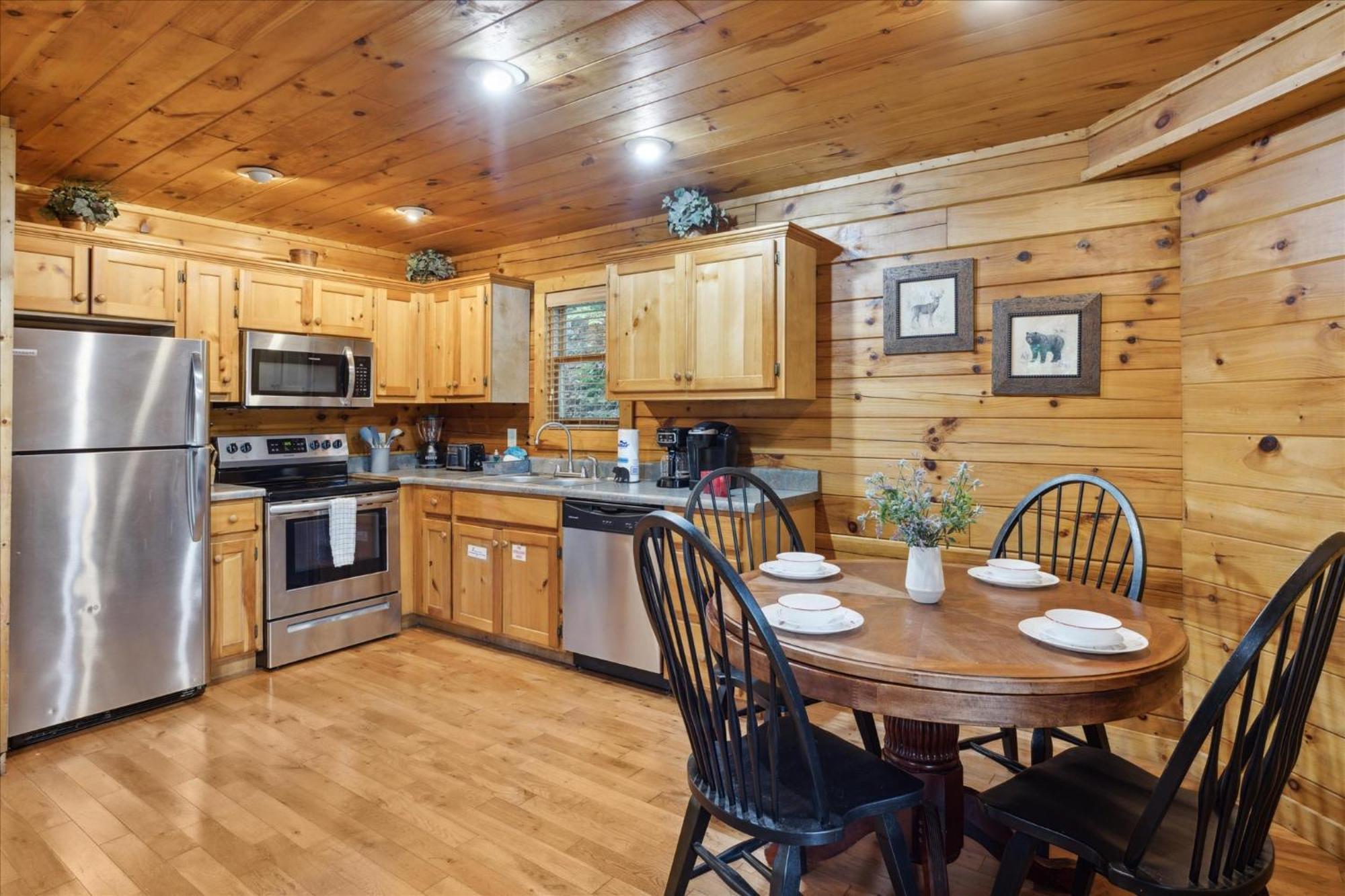 Views, Game Room And Hot Tub Bearway To Heaven Sevierville Esterno foto